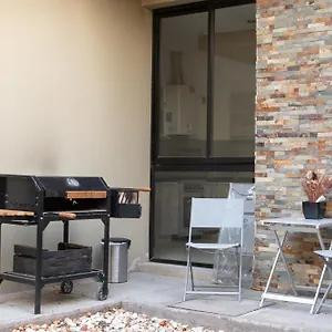 hermoso-departamento-con-cochera-y-patio-pequeno.hotelsmendoza.com/