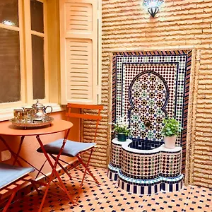  Apartment Joli Patio: Rooftop Retreat With Parking Morocco